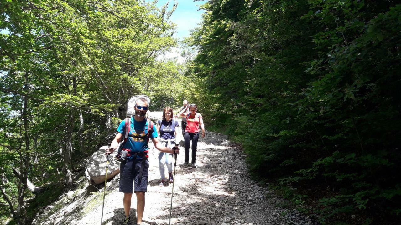 Natour L'Ostello Per I Camminatori Barisciano Exterior foto